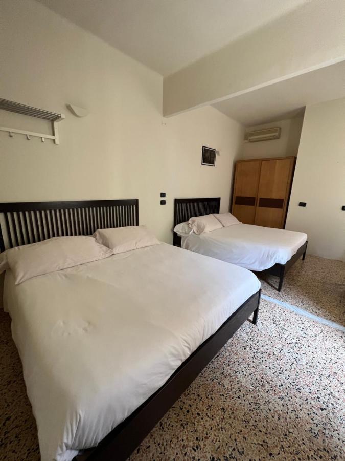 Locanda Lorena Hotel Porto Venere Exterior foto