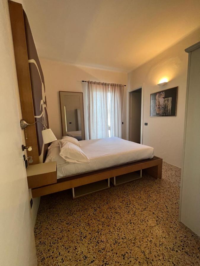 Locanda Lorena Hotel Porto Venere Exterior foto